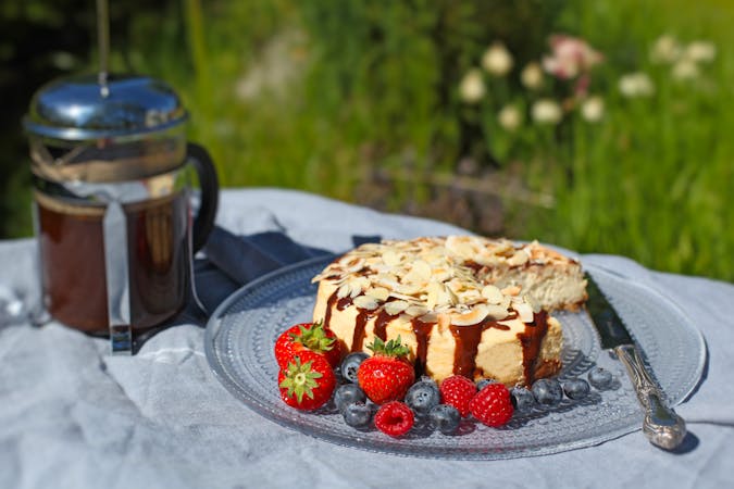 Almond Instant Pot Cheesecake