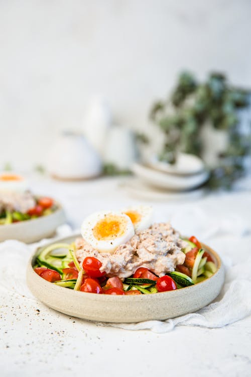 Quick and easy keto tuna zoodle salad
