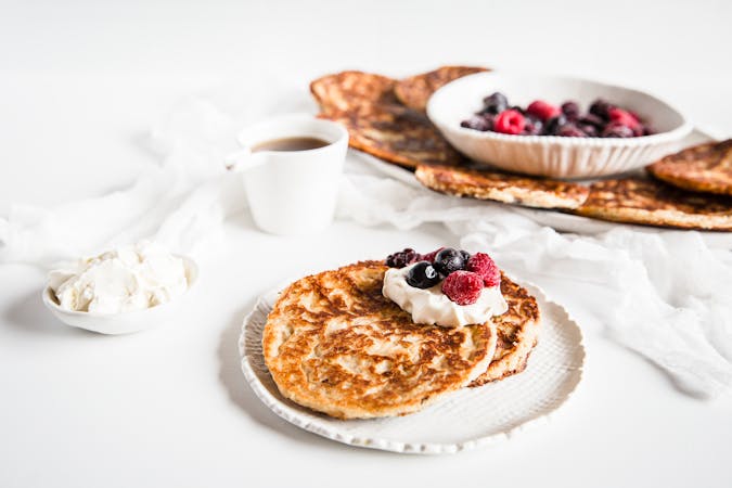 Egg-free vegan low-carb almond pancakes