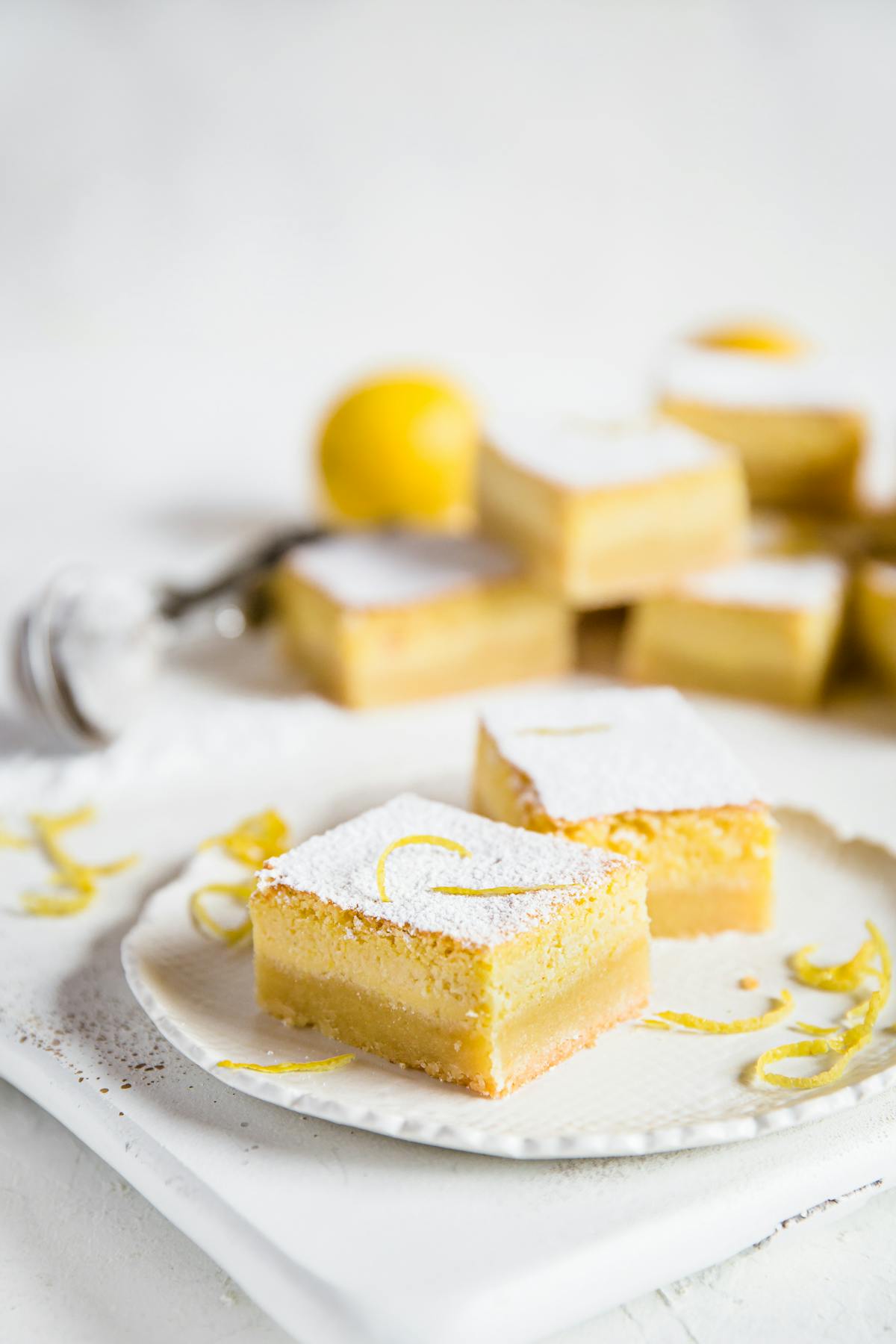 Keto lemon bars with shortbread crust