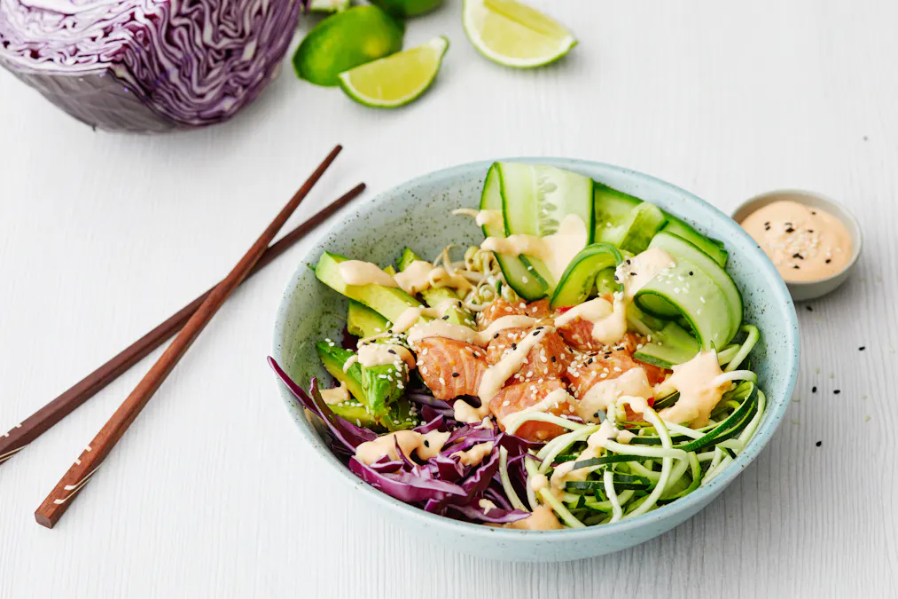 Low-carb salmon poke bowl with zoodles