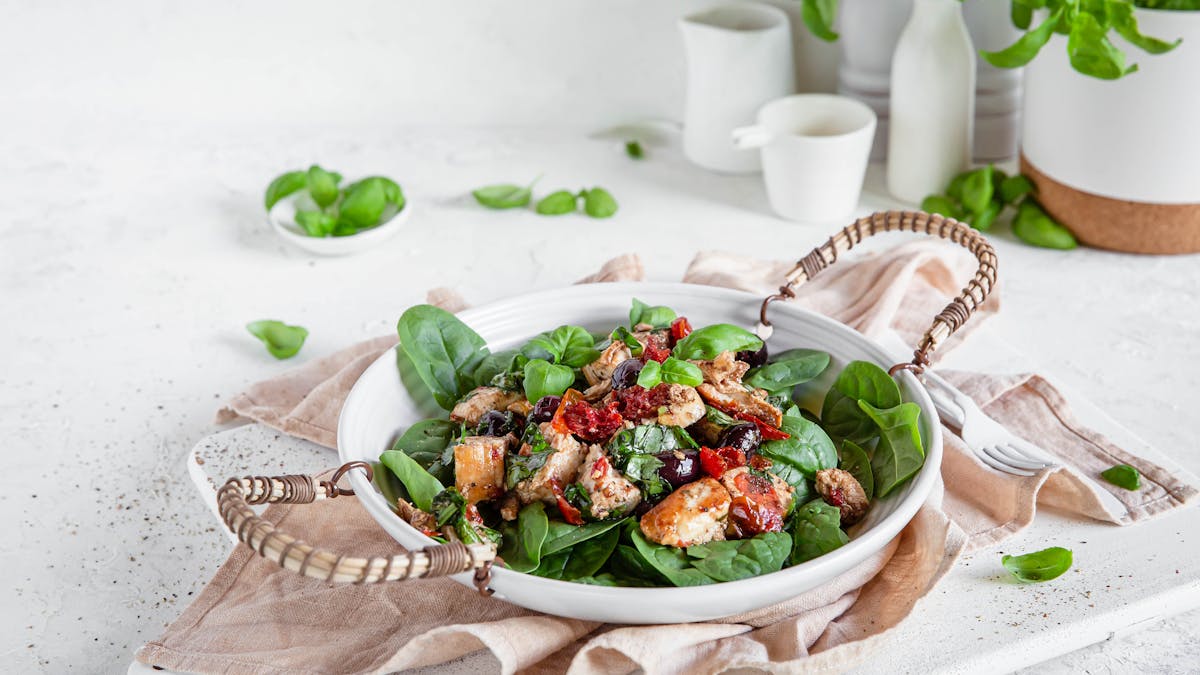 Keto Italian chicken with basil and olives