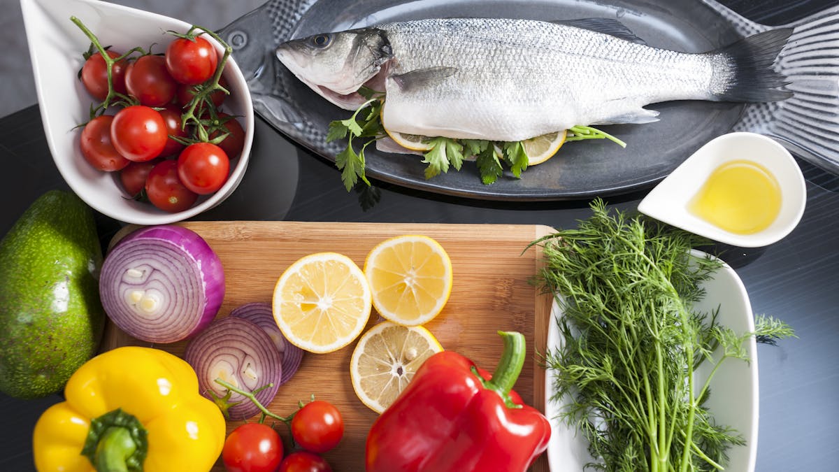 Mediterranean diet 101: a complete guide and meal plan
