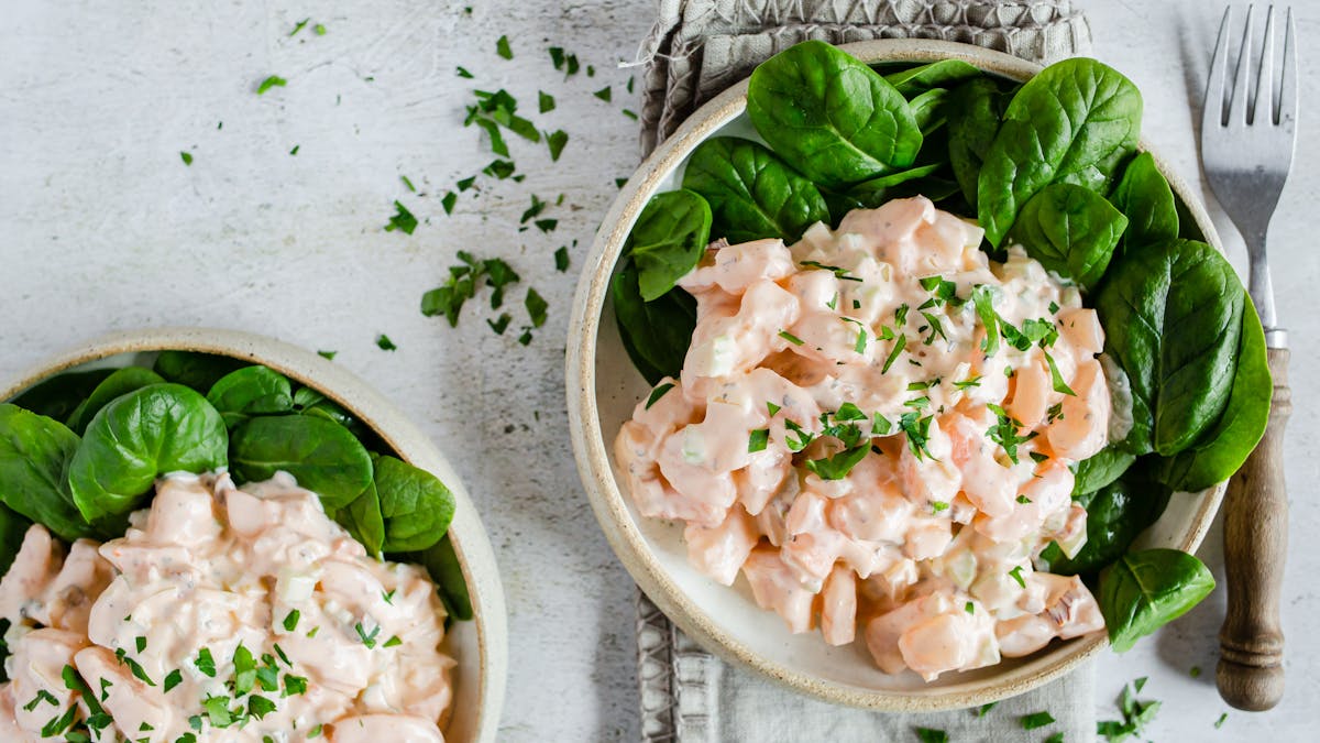 Cooking video: Spicy 7-minute shrimp salad