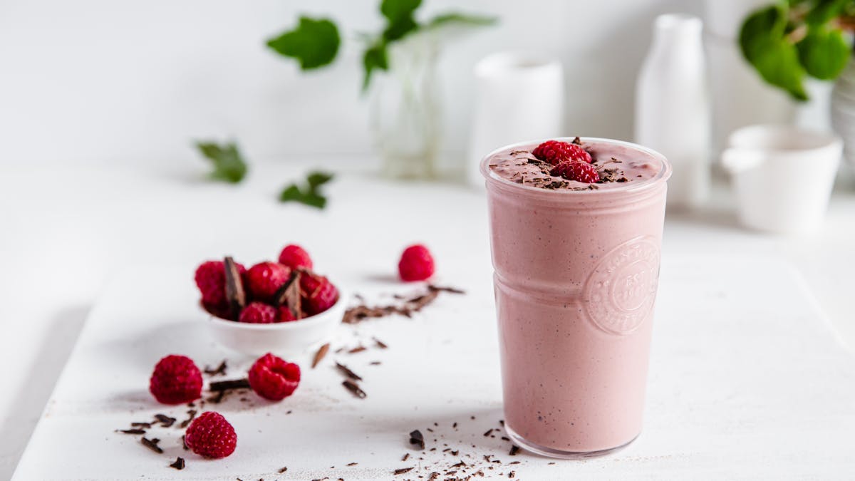 High protein chocolate raspberry cheesecake smoothie