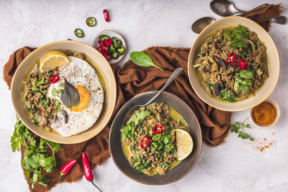 Quick keto curry bowl