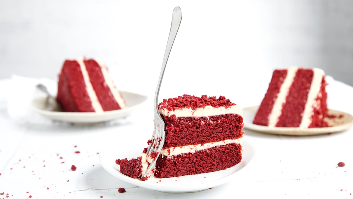 Keto red velvet cake
