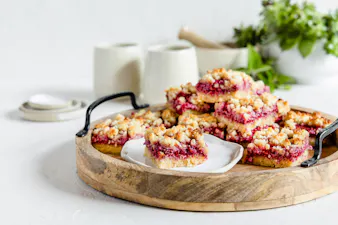 Keto berry squares