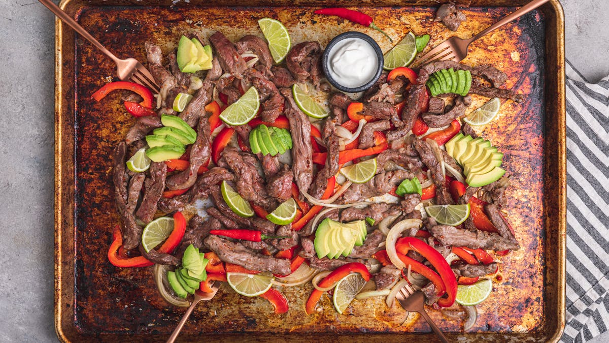 Steak fajitas sheet pan