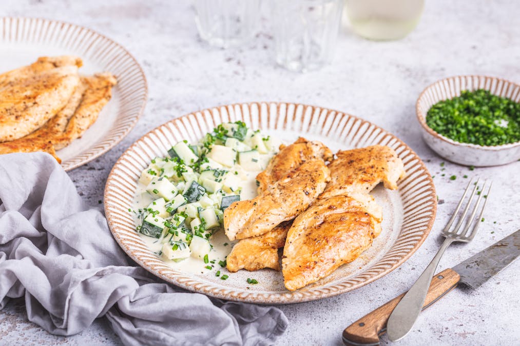 Skillet chicken breast with no-tato salad