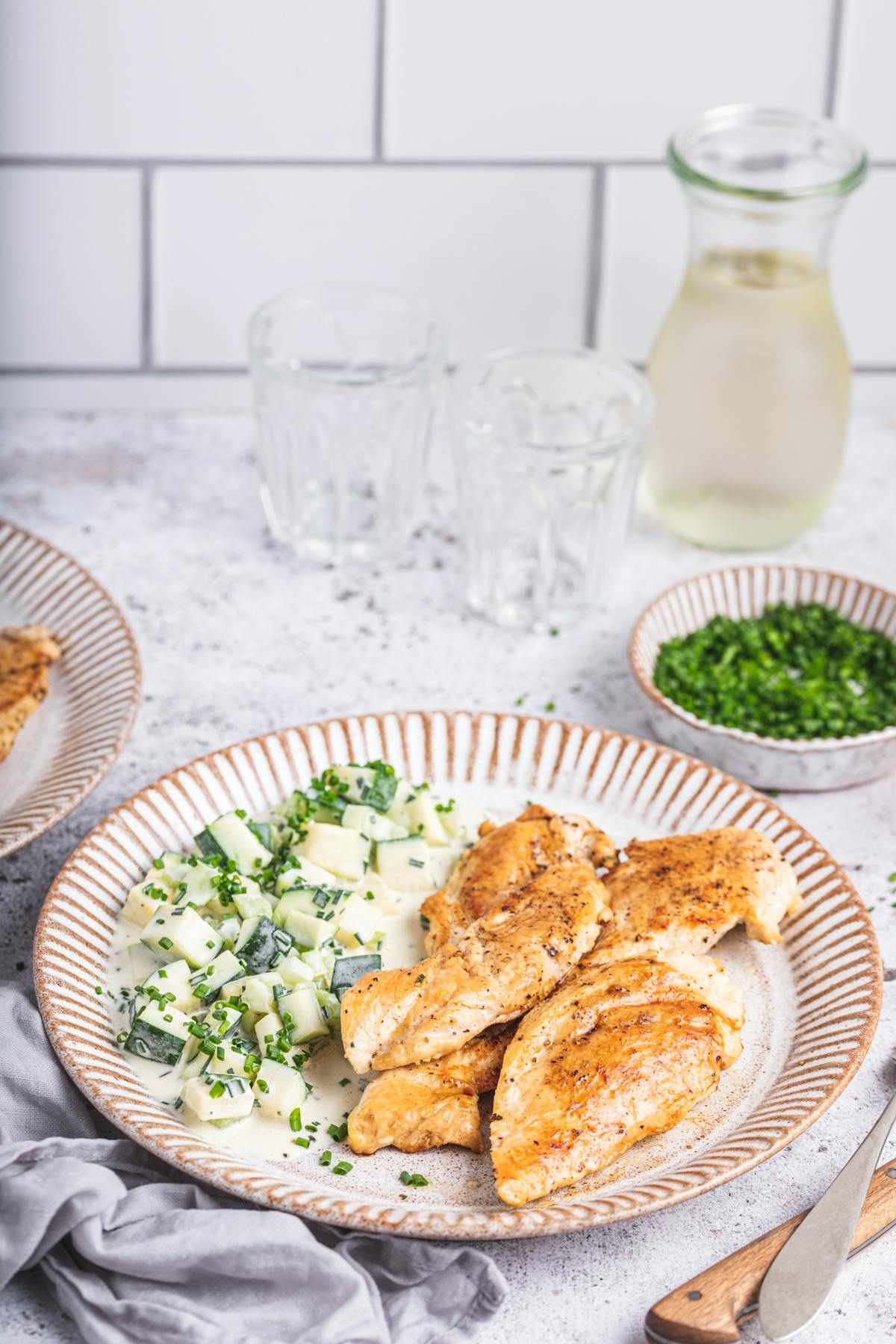 Skillet chicken breast with no-tato salad