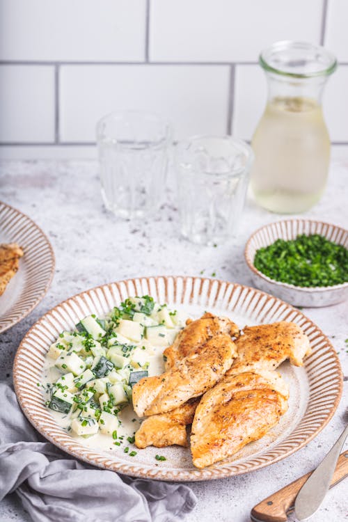Skillet chicken breast with no-tato salad