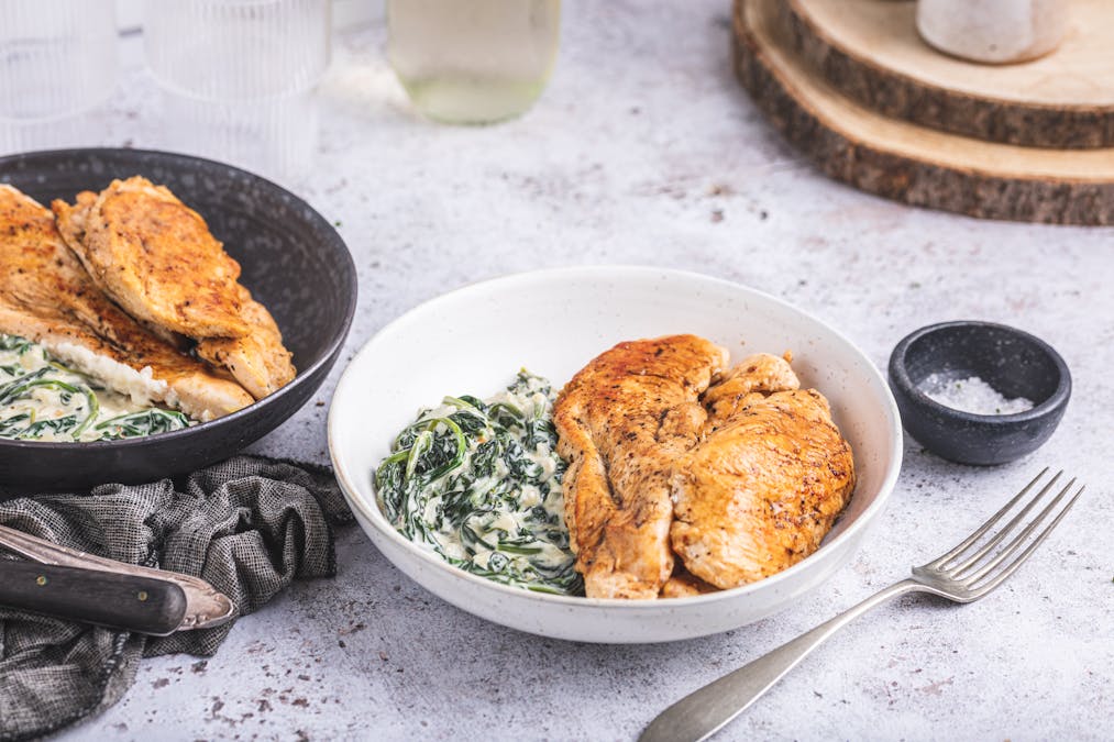 Skillet chicken breast with creamed spinach