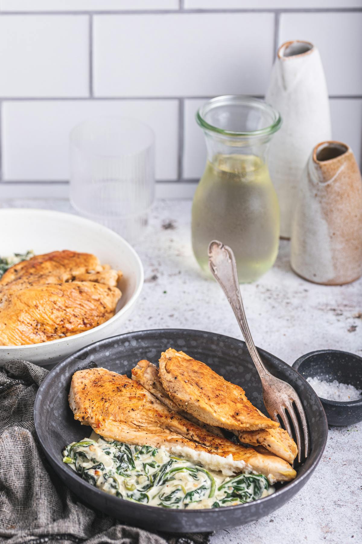 Skillet chicken breast with creamed spinach