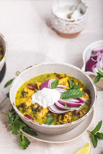 Quick ghorme sabzi with chicken (Persian herb stew)