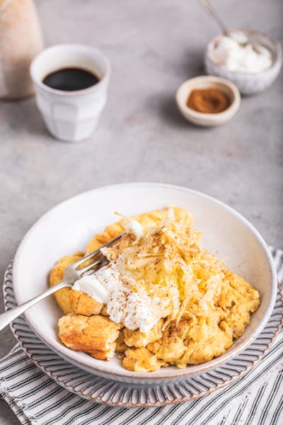 Scrambled pancakes with Greek yogurt, apple & cinnamon