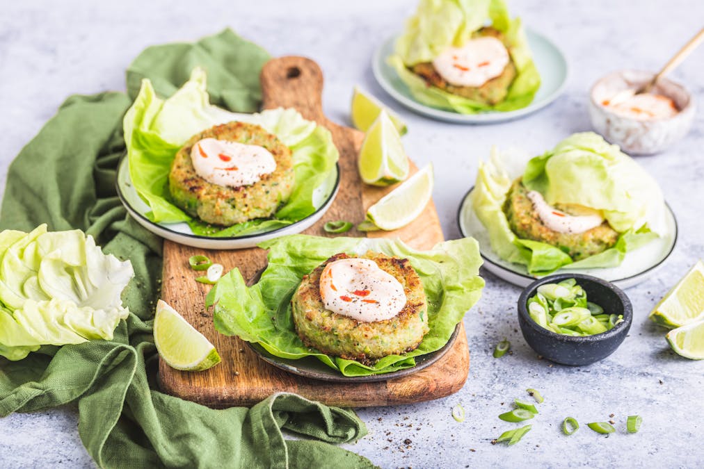 Shrimp burgers with lime & ginger