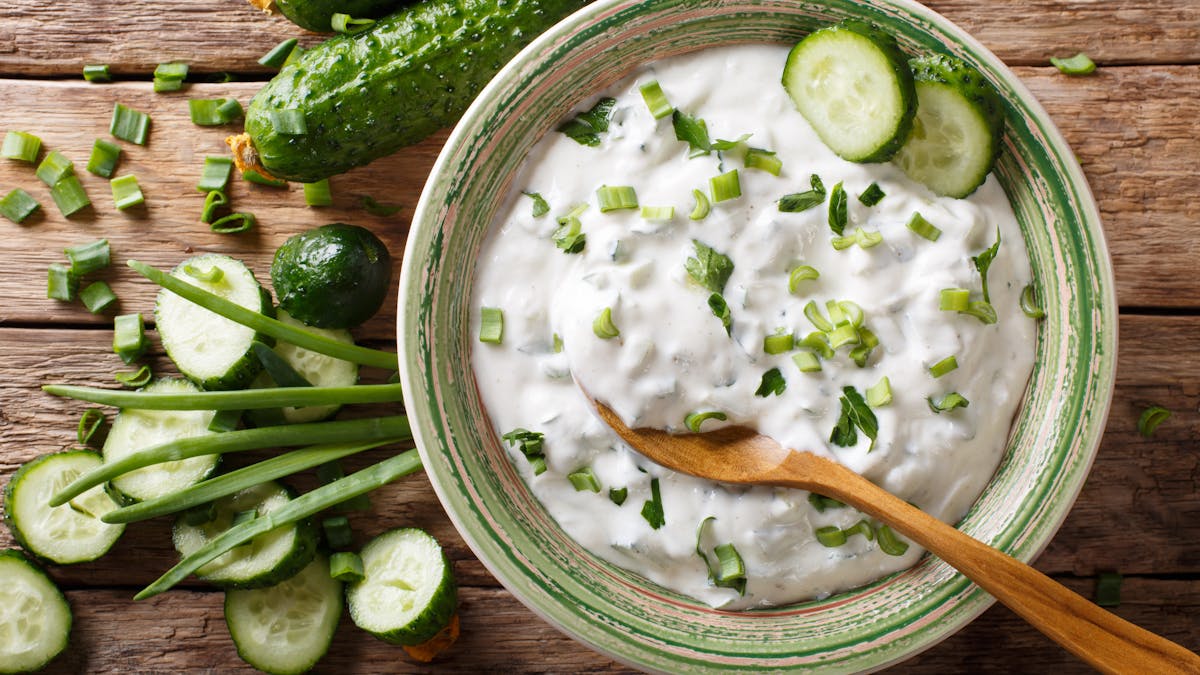 The best low carb and keto dips and dressings