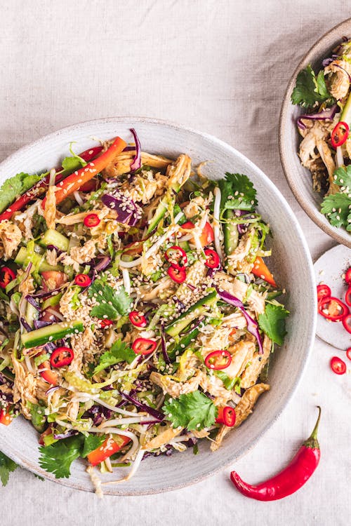 Asian chicken & veggie salad