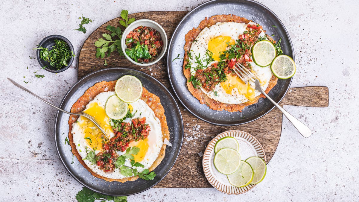 Keto huevos rancheros with cheese 'tortillas'