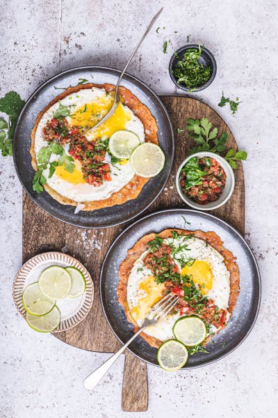 Keto huevos rancheros with cheese 'tortillas'