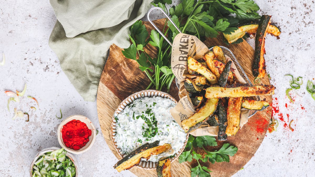 Air fryer zucchini fries with yogurt dip