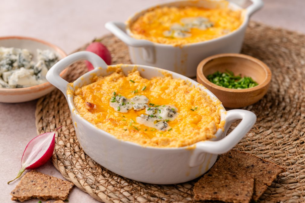 High-protein buffalo chicken dip