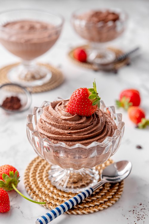 Chocolate cottage cheese mousse
