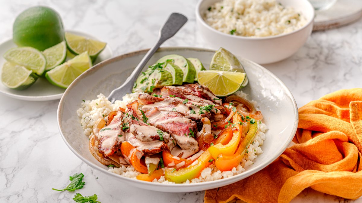 Beef fajita bowls with lime chipotle mayo