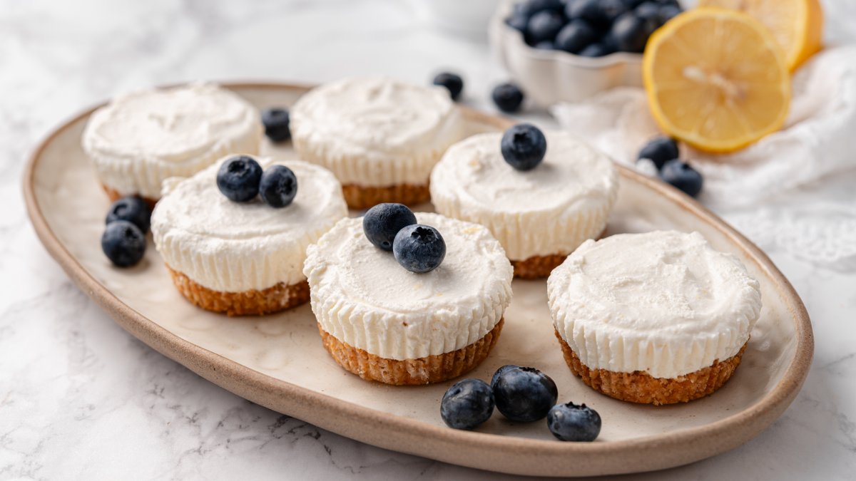 Cottage cheese cheesecake cups