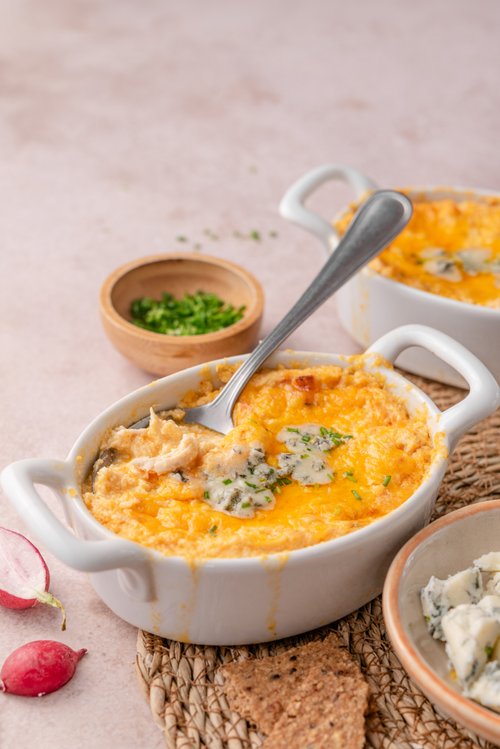 High-protein buffalo chicken dip