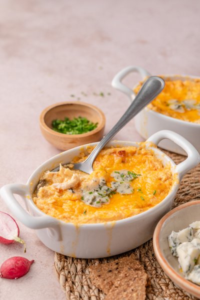 High-protein buffalo chicken dip