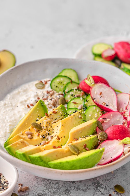 Cottage cheese everything bagel bowl