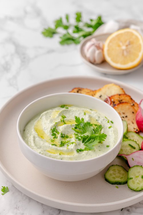 Garlic herb cottage cheese dip
