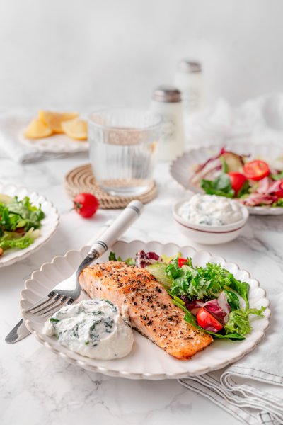 Keto salmon with cottage spinach dip