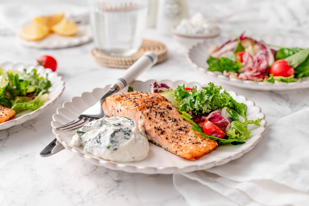 Keto salmon with cottage spinach dip