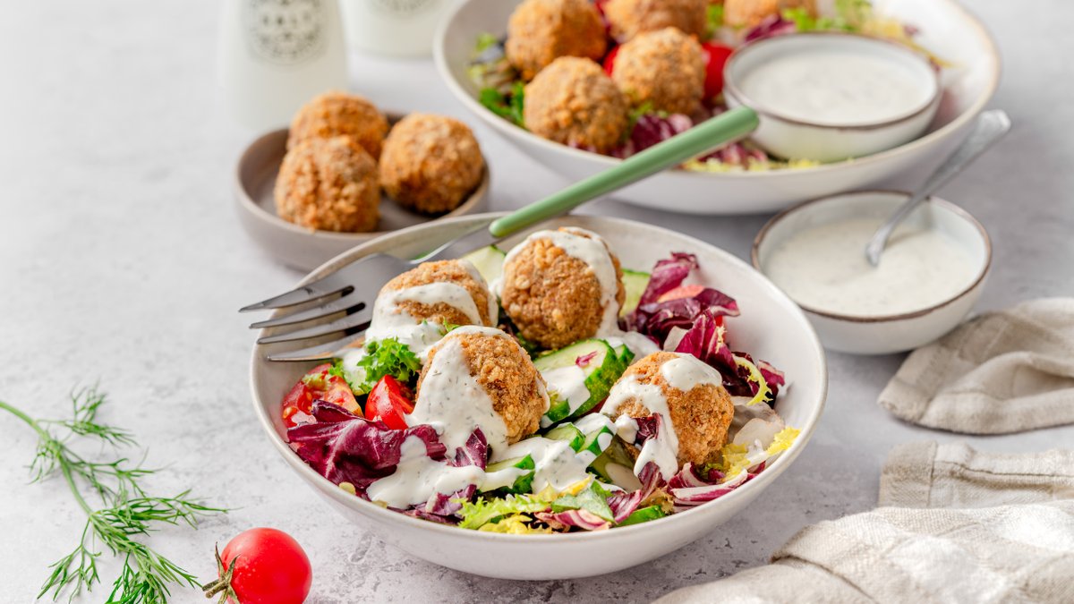 Air fryer tuna meatball bowl