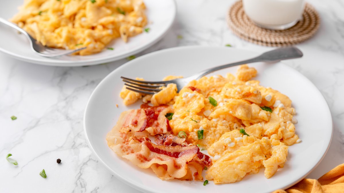 Cottage cheese scrambled eggs and bacon