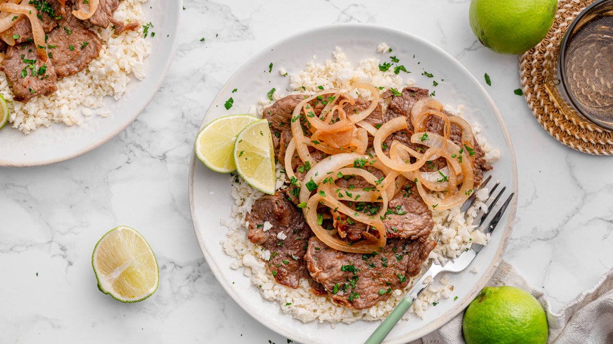 Filipino beef steak (Bistek Tagalog) with cauliflower rice