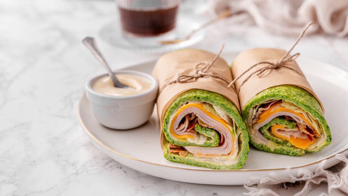 High protein spinach club wrap