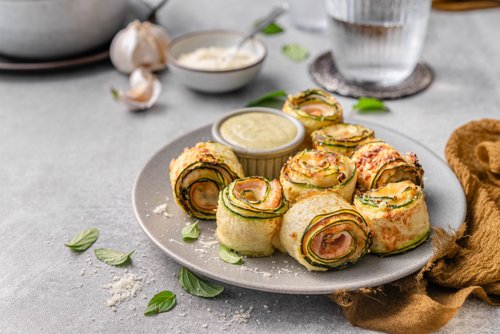 Crispy keto zucchini pinwheels
