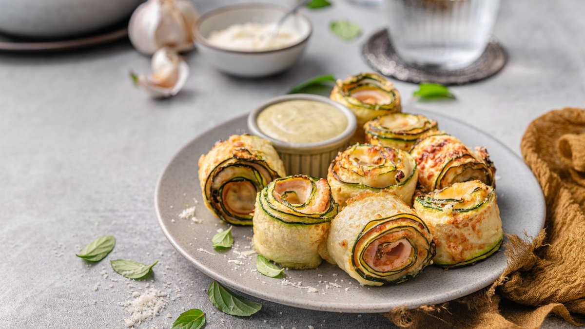 Crispy keto zucchini pinwheels