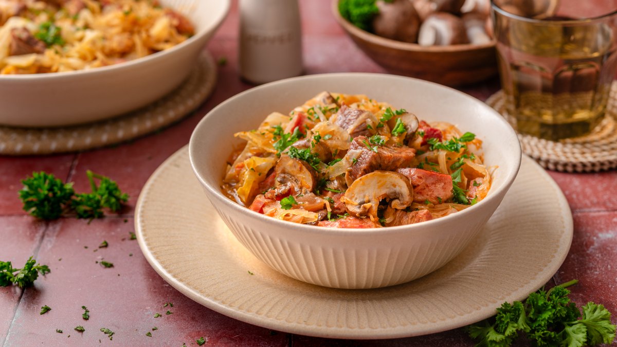 Low carb bigos (Polish hunter's stew)